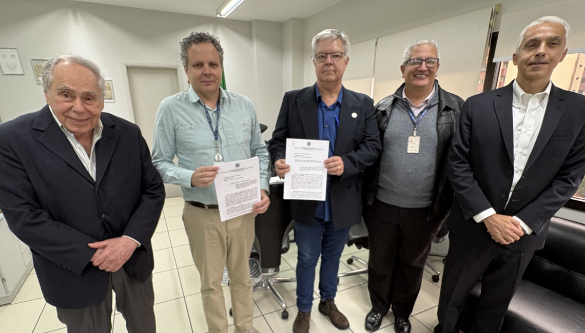 Ipem-SP formaliza parceria com a ABS para instalação de Laboratório de Máquina de Solda no Centro Tecnológico
